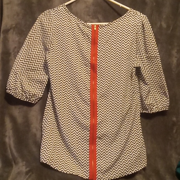 Womens top - Picture 2 of 4